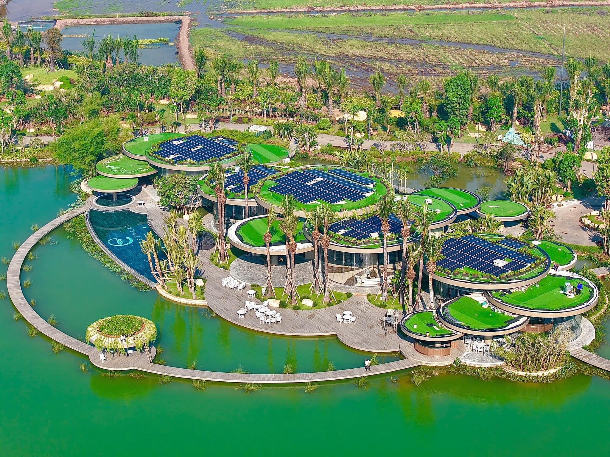 Clubhouse Forest - điểm nhấn kiến trúc của Eco Retreat, đây cũng là nơi khách hàng tham quan VPBH và sa bàn dự án