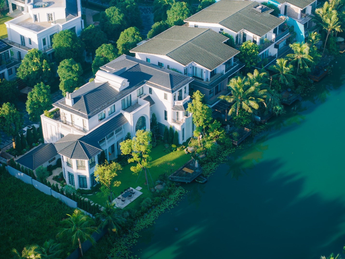 Ecopark Grand - The Island cũng là một trong những mô hình bất động sản compound được giới thượng lưu săn đón